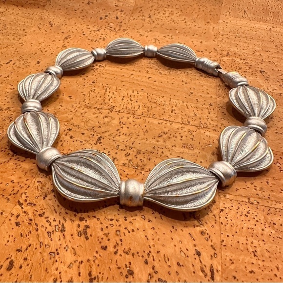 Vintage 1990's Chunky Silver Modern Statement Collar Necklace - Picture 13 of 14